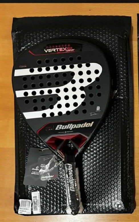 🏓 Bullpadel Vertex 04 Comfort •